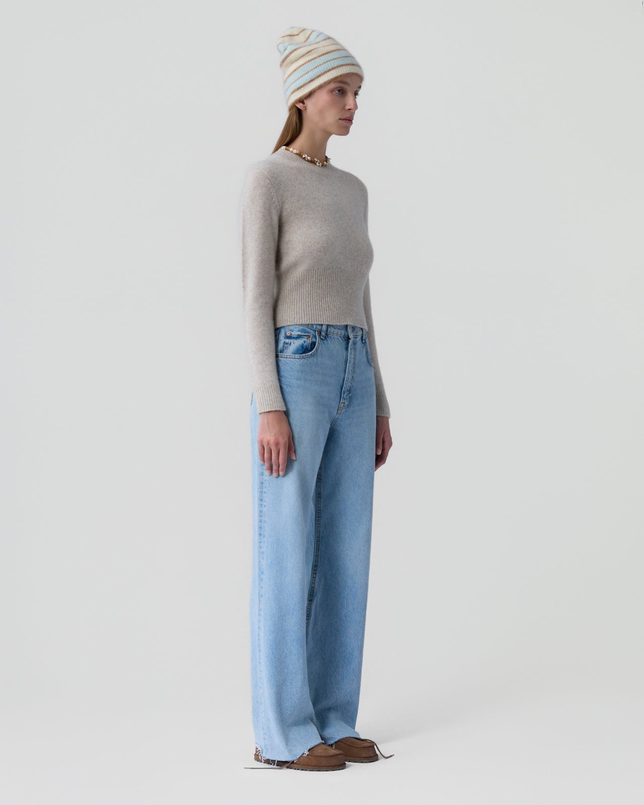 Alina Crew - Sandstone