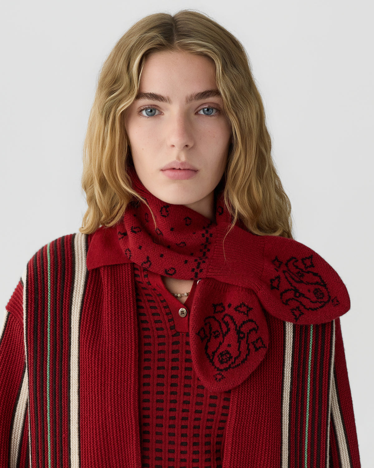 Bandana Bowtie Scarf - Carmine/Black