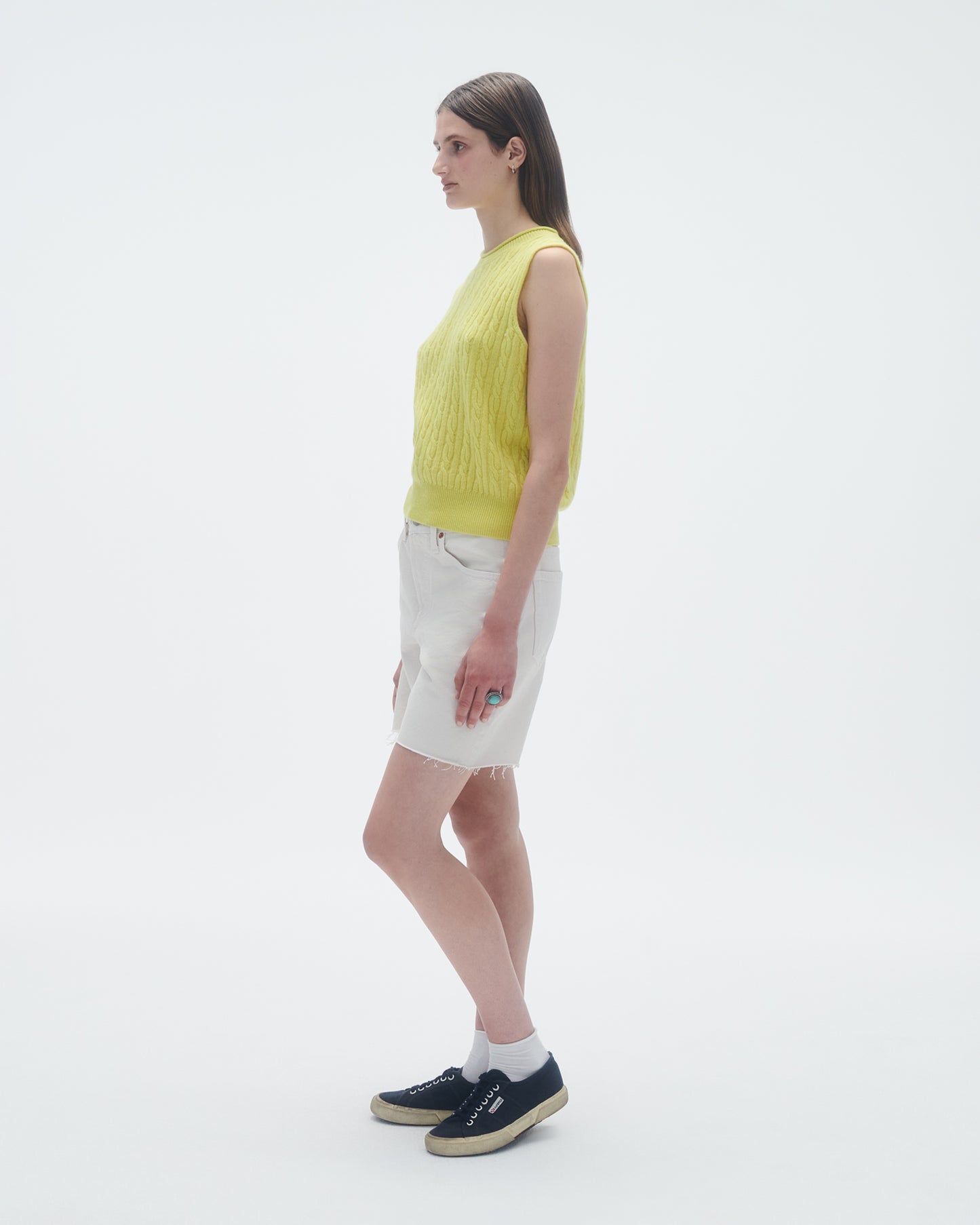 Cable Vest In Cashmere - Lemon