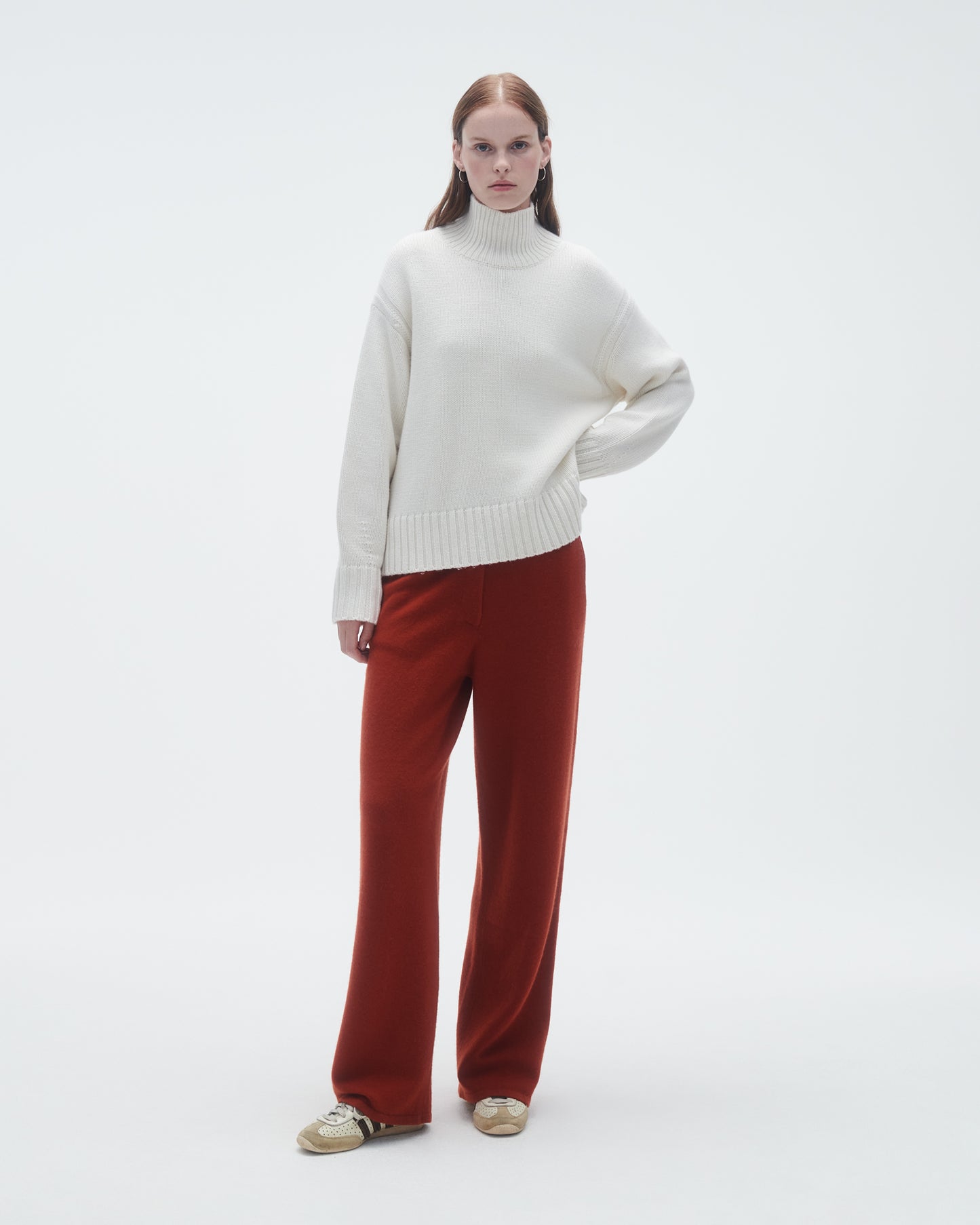 Cozy Turtleneck In Cashmere - Cream