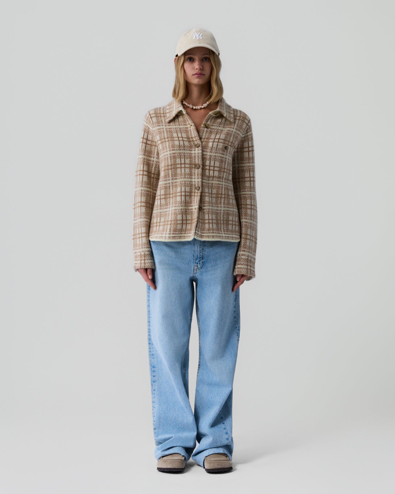 dylan plaid pants in a cold bathroom : r/DylanTroeskenBabyBBQ dylan plaid pants in a cold bathroom : r/DylanTroeskenBabyBBQ