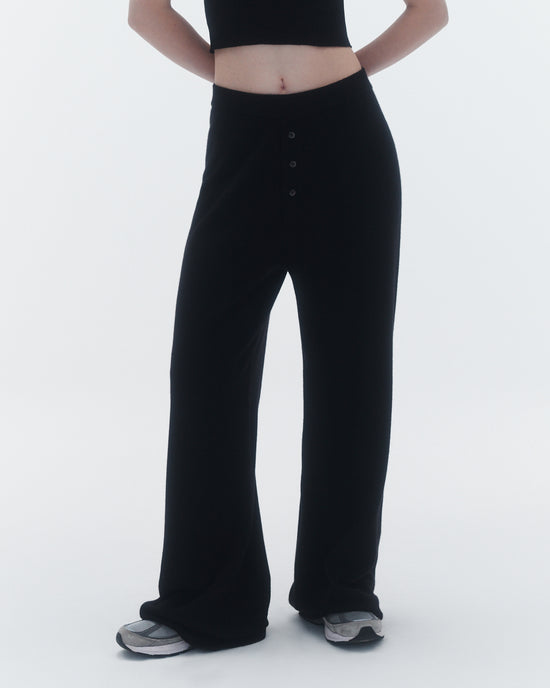 Guest In Residence Women's Pants Everywear Beige