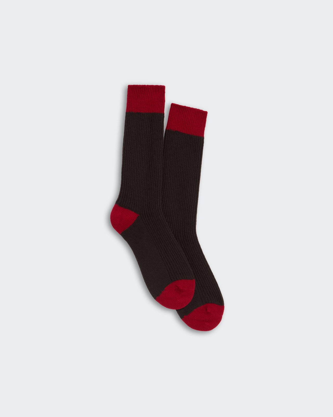 The Soft Socks - Burnt Cocoa/Ruby in unisex one size, contrast color-blocking, 100% premium cashmere.