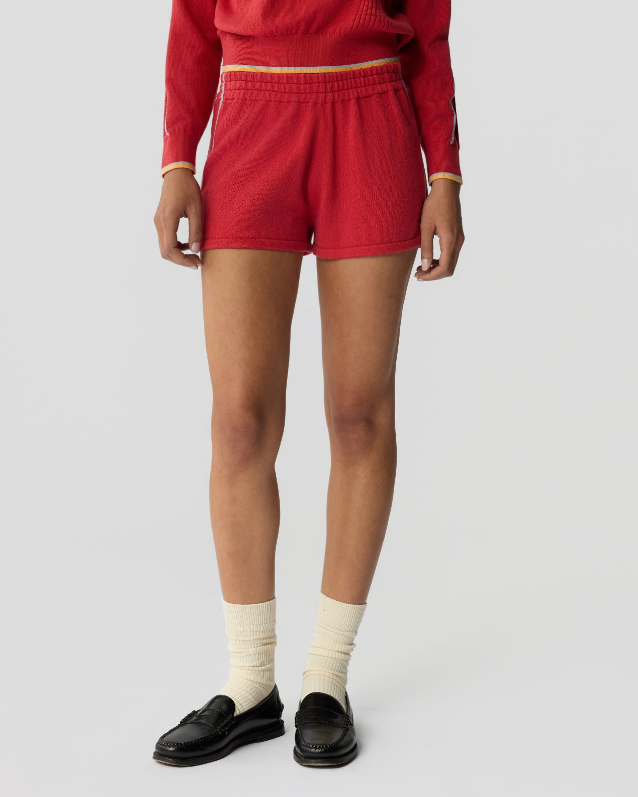 Runner Short - Scarlet