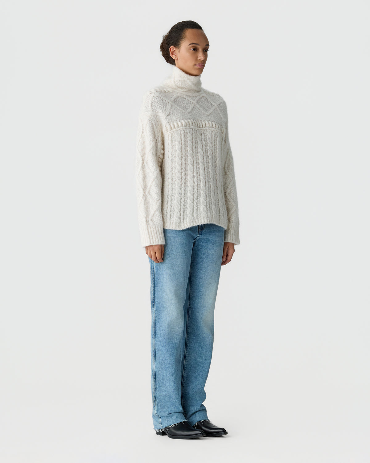 Super Cloud Turtleneck - Cream