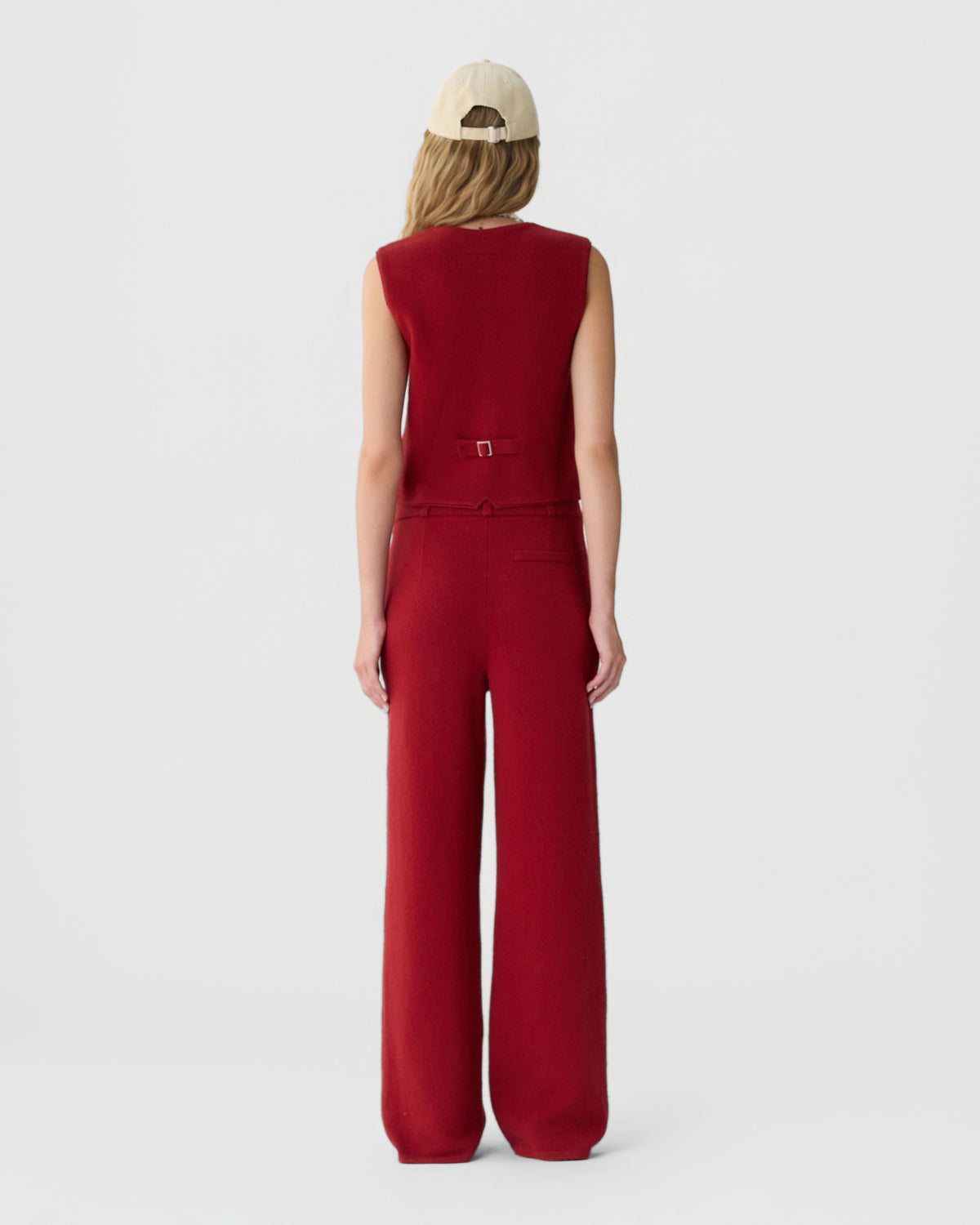 Tailored Crew Vest - Carmine